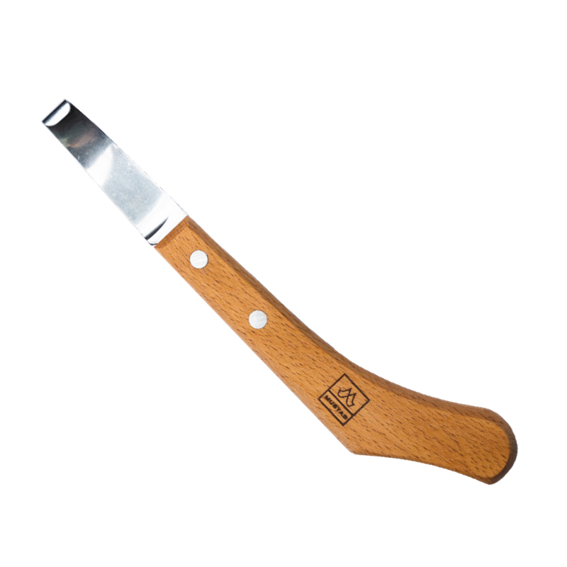 Gubias Mustad (derecha, ancha, doble filo, izquierda)