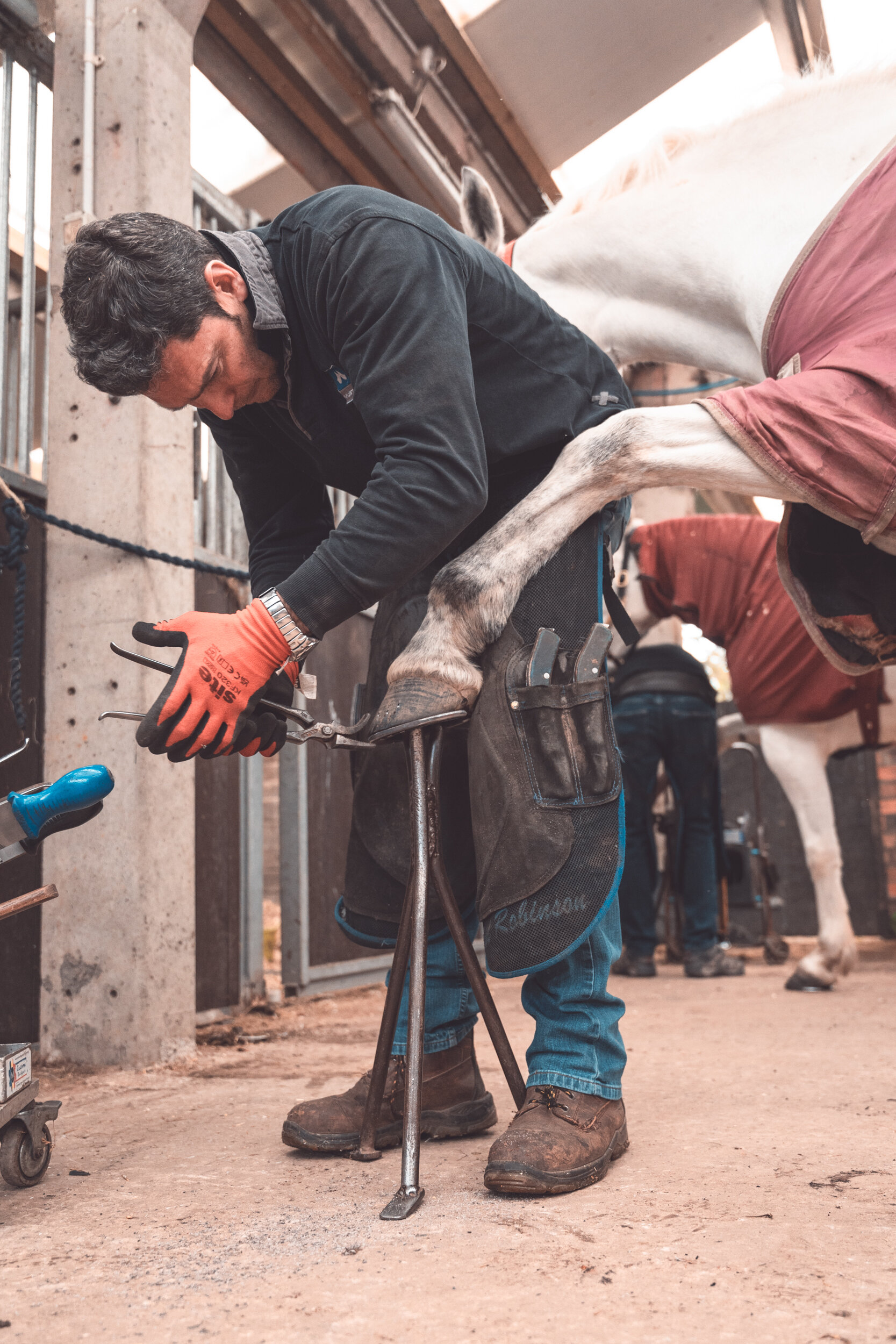 Herramientas Tenaza para Remachar Mustad